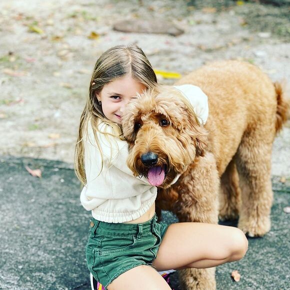 Angélica explicou que Eva, sua filha de nove anos, chegou a ajudá-la em seu novo programa sobre astrologia