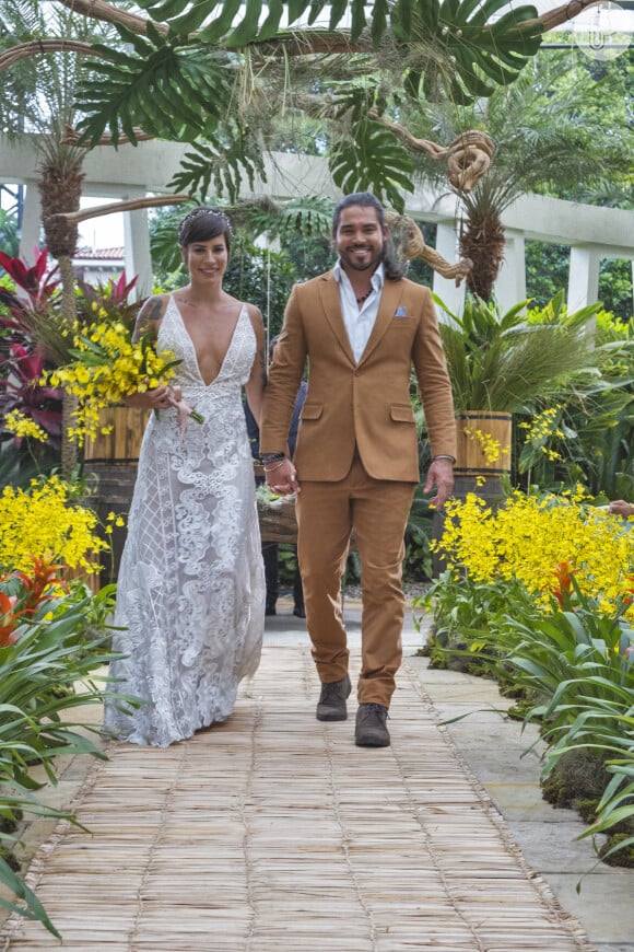 No 'Casamento às Cegas', Fernanda Terra se casou com Thiago Rocha, mas matrimônio não deu certo
