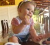 Filha de Virgínia Fonseca chegou a aparecer comendo biscoito doce em uma foto que a blogueira compartilhou no feed do Instagram