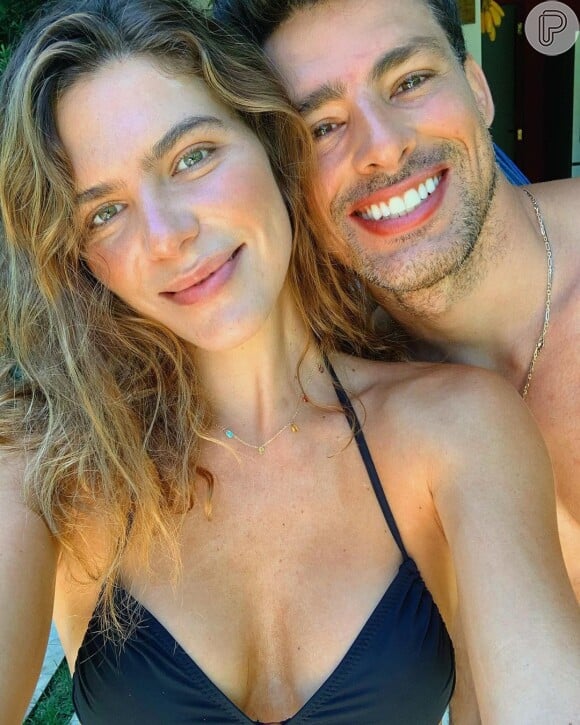 Mariana Goldfarb e Cauã Reymond, que é ex de Grazi Massafera, atualmente estão casados