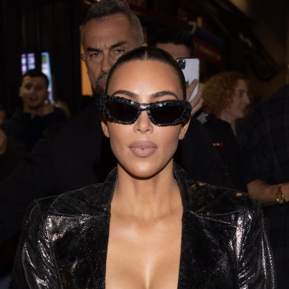 Anitta contou que explicou a situação para Kim Kardashian