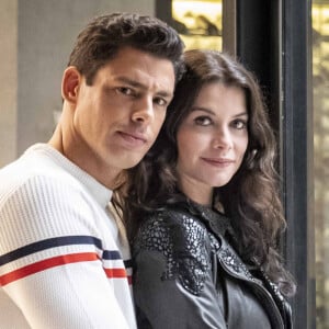 Christian (Cauã Reymond) e Bárbara (Alinne Moraes) se separam de vez na última semana da novela 'Um Lugar ao Sol'