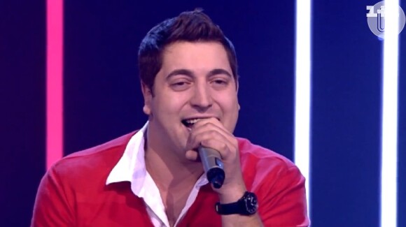 Tapac Мельник cantou animadíssimo o hit 'Balada Boa', fazendo os jurados dançarem