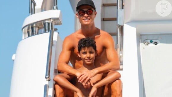 Cristiano Ronaldo defende filho de zoeiras nas redes sociais