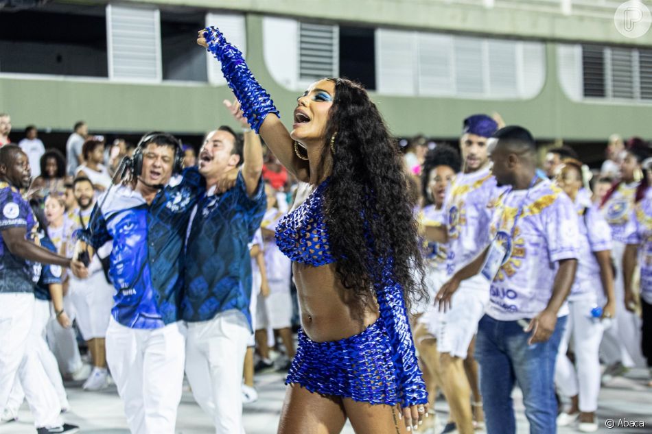 A Beija-Flor é a última escola a desfilar no primeiro dia do Grupo Especial