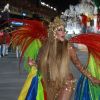 Cabelo ultralongo de Rafaella Santos foi destaque em fantasia de Carnaval