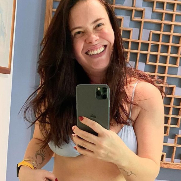 Mulher do ator Rafael Cardoso, Mariana Bridi se submeteu a duas cirurgias plásticas