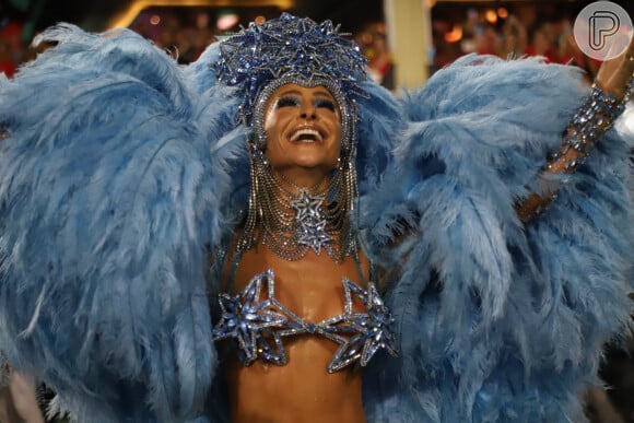 Virgínia Fonseca queria prestigiar Sabrina Sato no desfile de carnaval, mas acabou não conseguindo