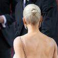 Cabelo platinado de Kim Kardashian ajudou socialite a compor homenagem a Marylin Monroe no tapete vermelho do MET Gala