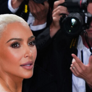 Tudo sobre look de Kim Kardashian no MET Gala: vestido icônico tem mais de 60 anos