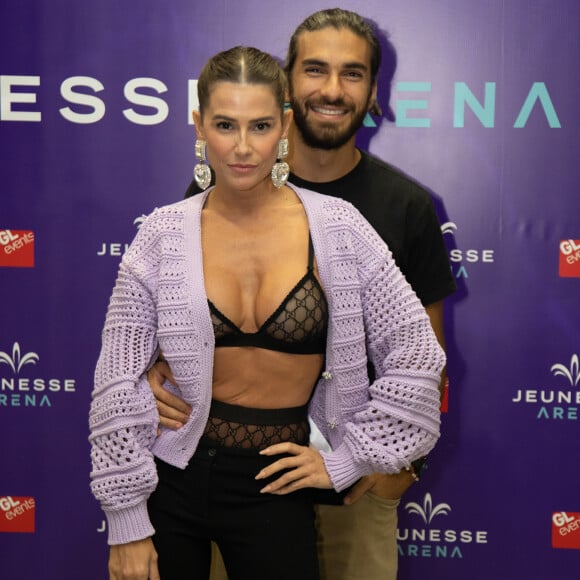 Deborah Secco e o marido, Hugo Moura, prestigiram novo show de Ivete Sangalo no Rio de Janeiro