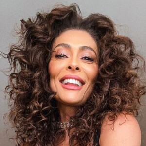 Juliana Paes ignorou as polêmicas e celebrou os palpites: 'Amando que vocês estão falando um monte de gente que eu quero muito encontrar logo!'