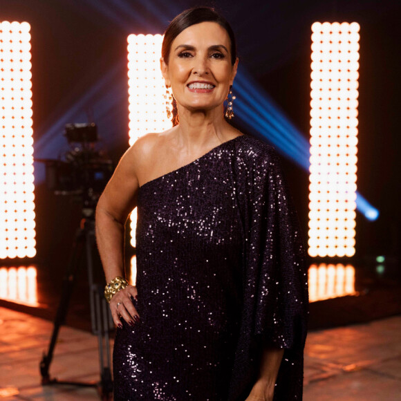 Fátima Bernardes segue negociando seu novo contrato com a TV Globo