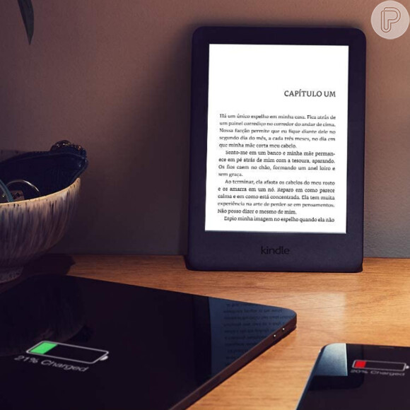 Leitura é um hobby essencial para os dias frios: invista no Kindle 10a. geração com bateria de longa duração, da Amazon
