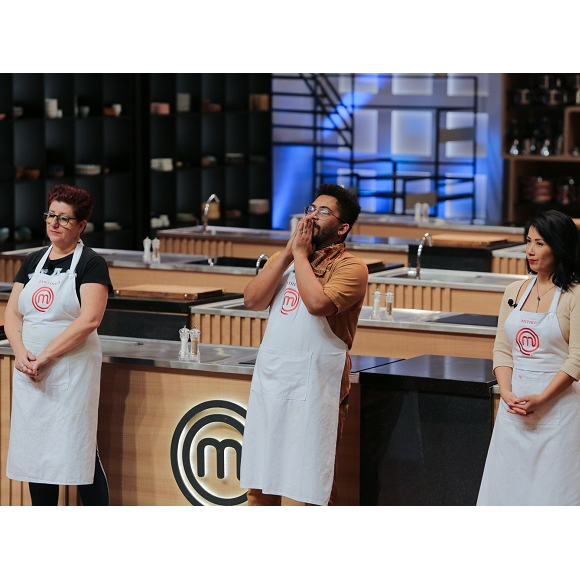 'MasterChef Brasil 2022': Mitiko já havia ido mal na prova anterior. Ela apresentou um molho de chocolate com filé mignon que parecia uma ganache