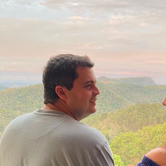 Camila Rodrigues e Vinicius Campanario esperam primeiro filho do casal