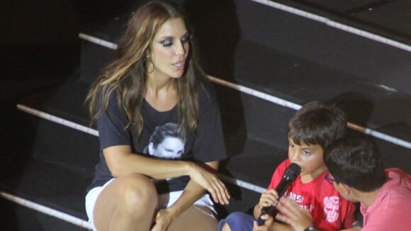 Ivete Sangalo recebe o filho em show com presença de Juliana Paes e mais famosos