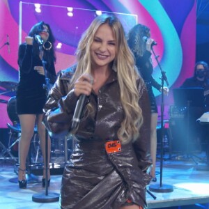 Gabi Martins é cantora sertaneja