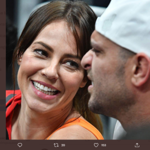 Paolla Oliveira encantou internautas com os olhares para Diogo Nogueira durante jogo de basquete