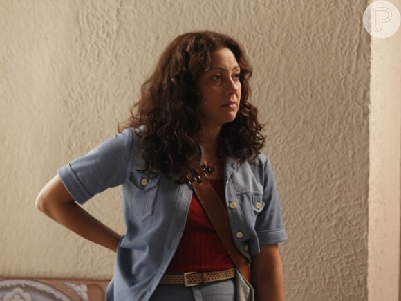 Cristina (Fabiula Nascimento) fica preocupada com as ameaças de Susana (Alessandra Negrini), em 'Boogie Oogie'