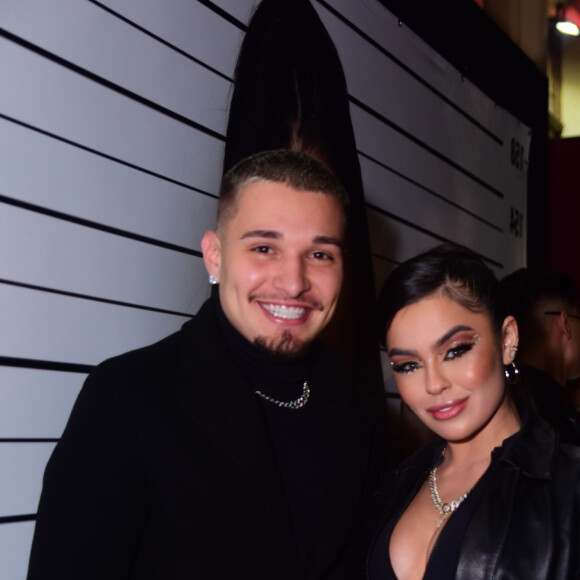 MC Gui e Bia Michelle apostaram em looks all black para festa de Mirella