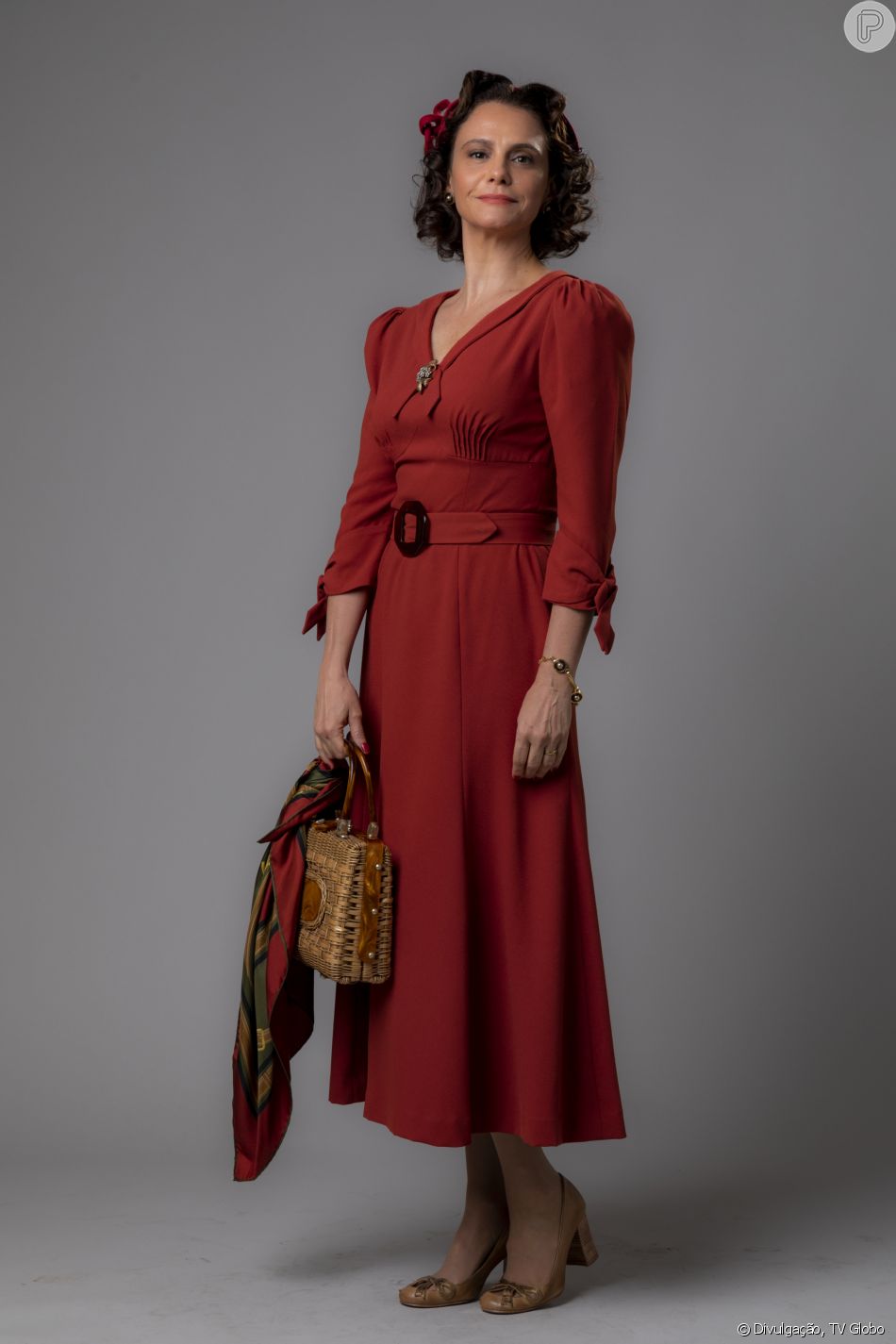 Violeta encara Heloísa ao descobrir traição da irmã na novela 'Além da Ilusão'