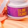 Creme com ação de modelador: conheça o Hidratante BumBum, da BeBrasil