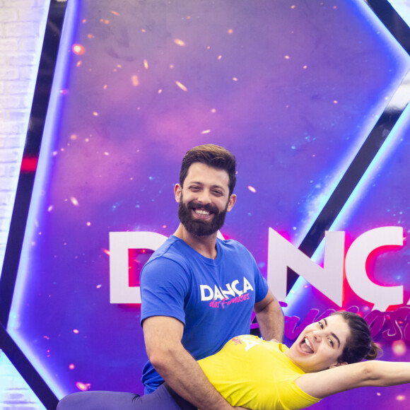 Gkay participou da mais recente temporada da 'Dança dos Famosos' no 'Domingão com Huck'
