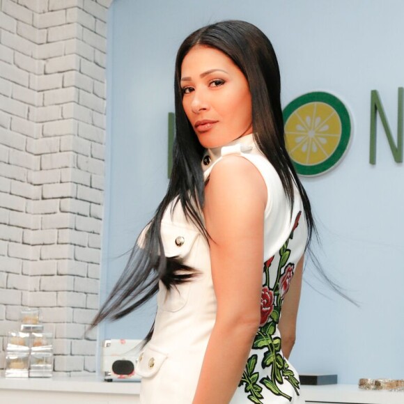 Simaria: 'Pare de se comparar com outras pessoas. Você está nesse planeta para ser você. E não uma imitação de você mesmo'