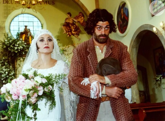 Em crise no casamento, Catarina e Petruchio quase se aproximam após nascimento de bezerro na novela 'O Cravo e a Rosa'