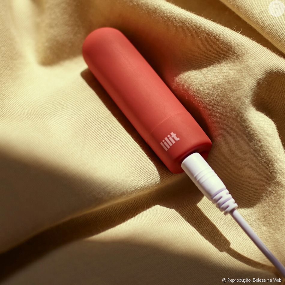 Quem quer começar a investir em sex toys pode apostar no Mini Vibrador Bullet, Lilit