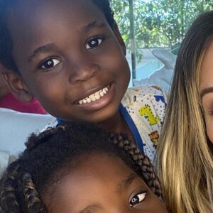 Giovanna Ewbank insultou mulher que mandou seus filhos 'voltarem pra África'