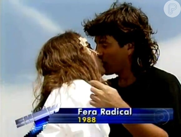 Evandro Mesquita beijou pela primeira vez na televisão em 'Fera Radical', de 1988. O par romântico dele foi Cláudia Abreu