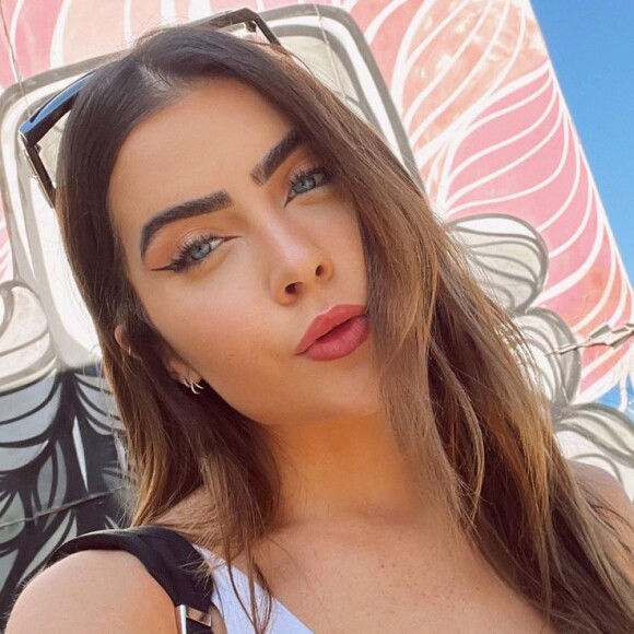 Jade Picon vai passar por procedimento médico na região da mandíbula