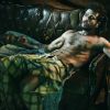 Em pose sensual, Bruno Gagliasso mostra a boa forma em sessão de fotos para a revista 'L´Officiel Hommes'