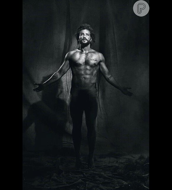 Bruno Gagliasso posou completamente nu para a revista 'L´Officiel Hommes'