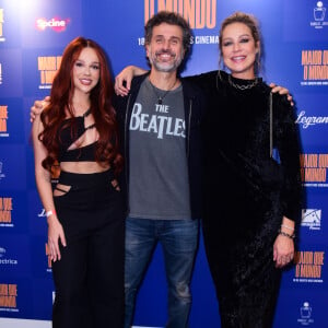 Luana Piovani, Eriberto Leão e Gabi Lopes esbanjaram simpatia em première de filme