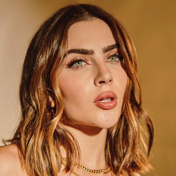 Jade mudou o visual para dar vida a Chiara