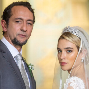 Érica usa vestido de noiva tradicional para casamento com José Lucas de Nada na novela 'Pantanal'