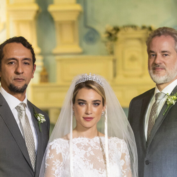 Filha de Ibahim, Érica tenta ter casamento com José Lucas de Nada na novela 'Pantanal'