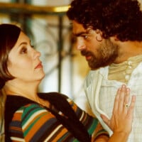 'O Cravo e a Rosa': Catarina revela gravidez a Petruchio e troca provocações com o marido