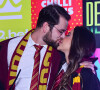 Gustavo Marsengo e Laís Caldas trocaram beijos em festa de Viih Tube
