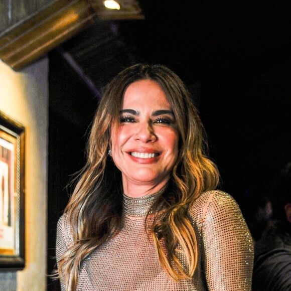 Nenhuma oferta chegou a balançar Luciana Gimenez