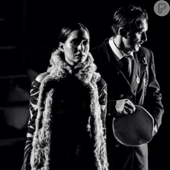 Camila Pitanga e Sergio Siviero atuaram juntos na peça 'O Duelo'