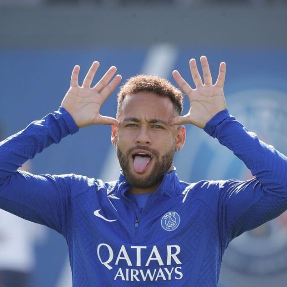 Neymar fez um gol na partida do PSG contra o Maccabi Haifa