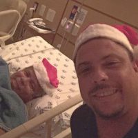 Ronaldo passa noite de Natal no hospital com o pai, operado de diverticulite