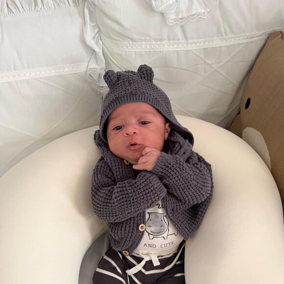 Filho de Viviane Araujo foi comparado com o pai, Guilherme Militão, pela maioria dos internautas