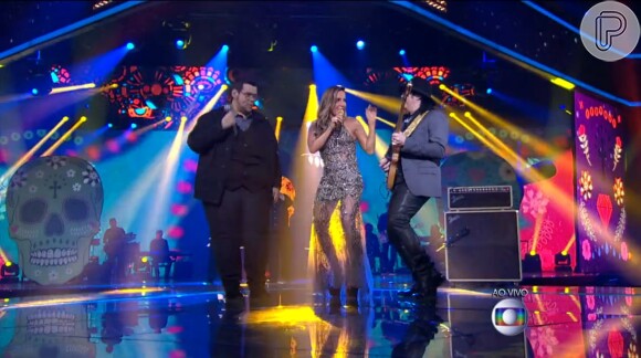 Claudia Leitte rebola cantando 'Smooth' com Lui Medeiros e Pepeu Gomes