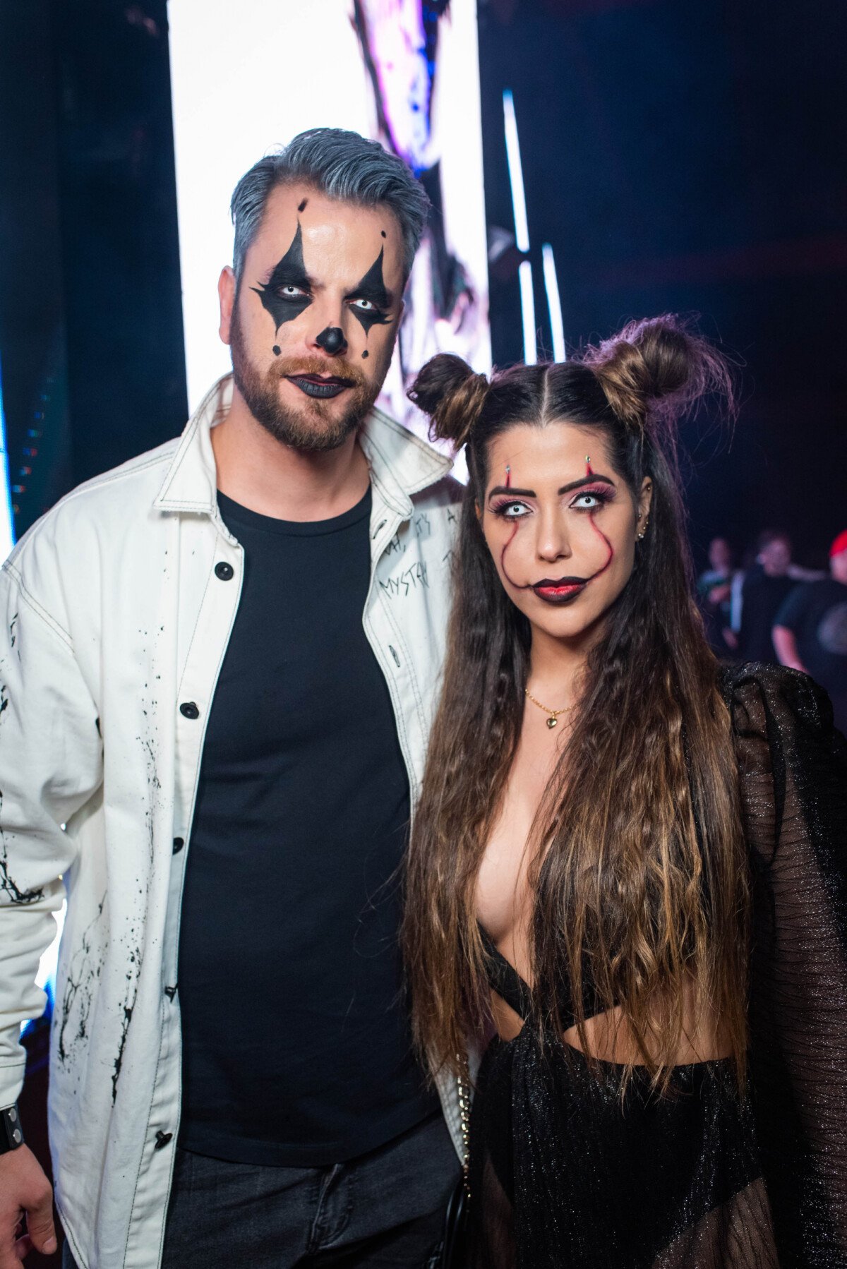 Foto: Fantasia de palhaço de casal para usar no Halloween: os ex-BBBs Laís  Caldas e Gustavo surgiram em produções combinando - Purepeople