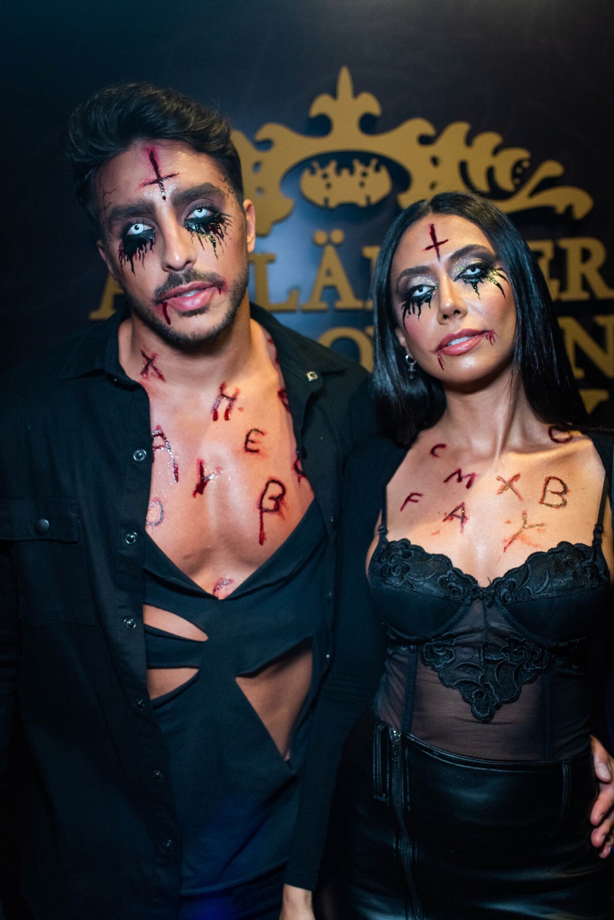 Foto: Fantasia de casal para usar no Halloween: maquiagem marcante e no  colo fizeram parte desse visual - Purepeople